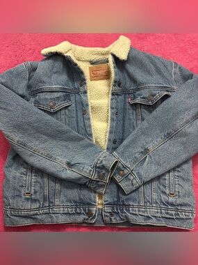Levi's Blue Denim Jacket with Cream Sherpa Lining